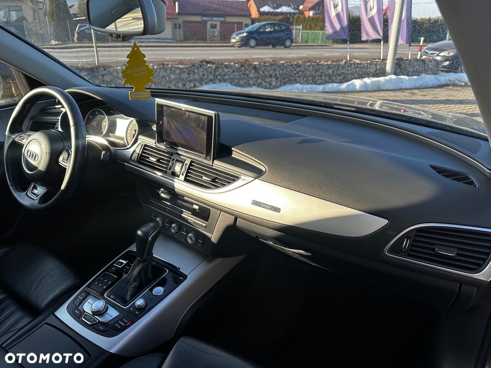 Audi A6 Avant 2.0 TDI quattro S tronic - 10