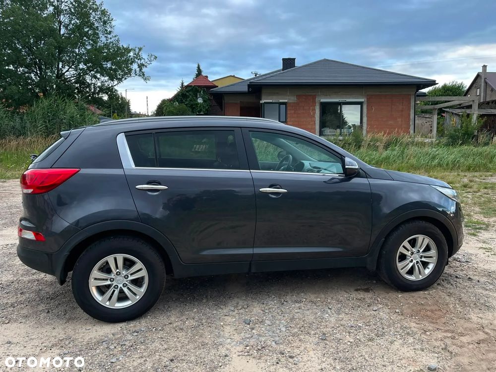 Kia Sportage 1.7 CRDI 2WD Dream-Team Edition - 8