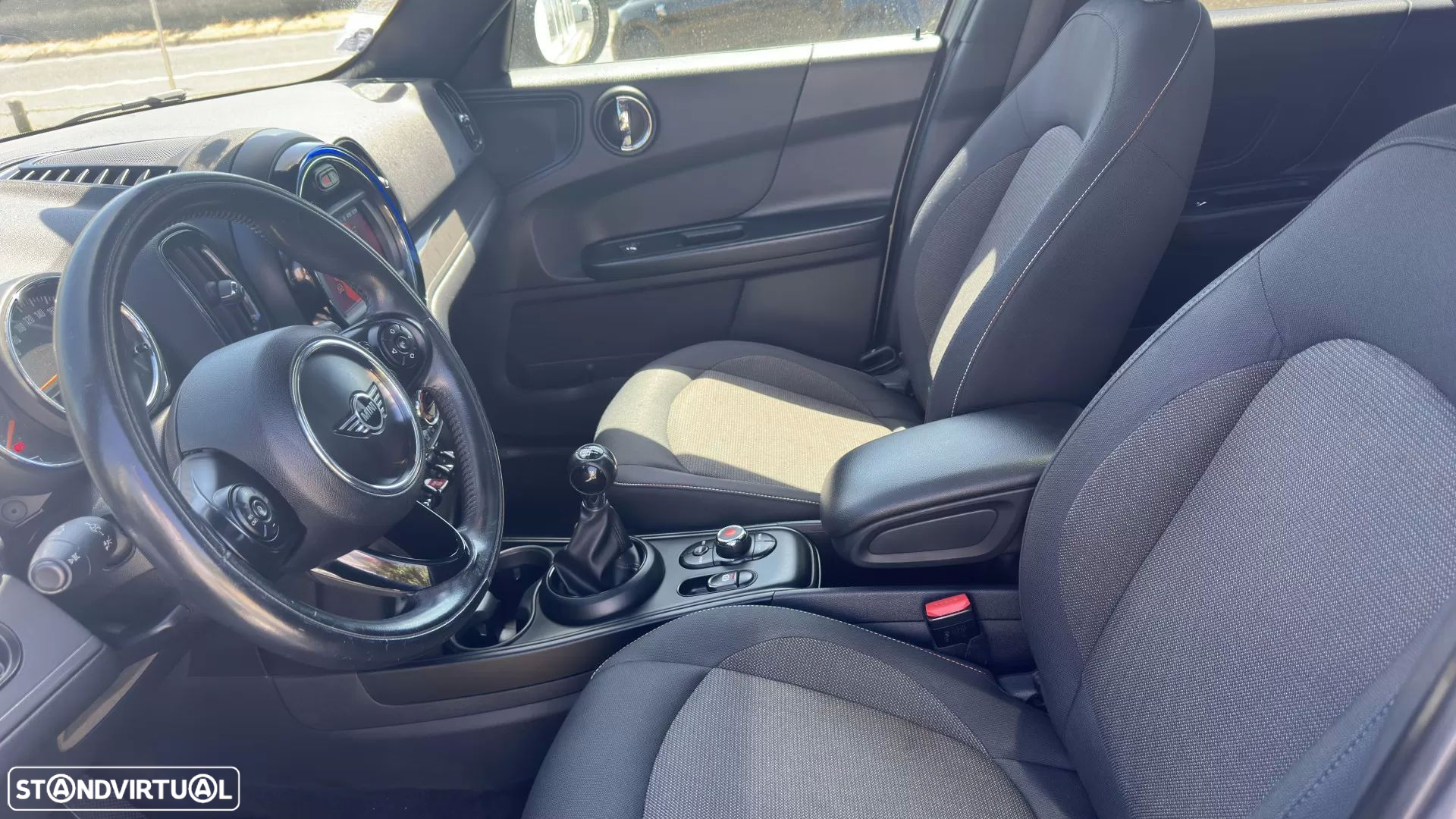MINI Countryman One D - 17