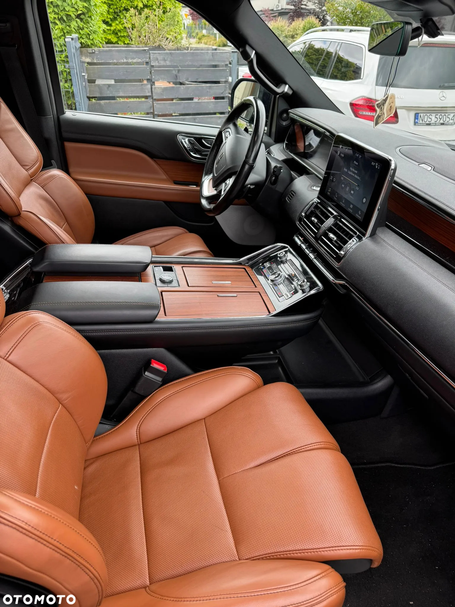 Lincoln Navigator - 14