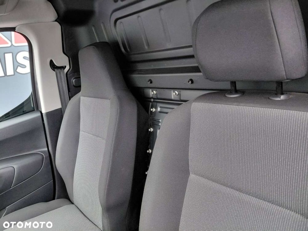 Peugeot PARTNER - 13