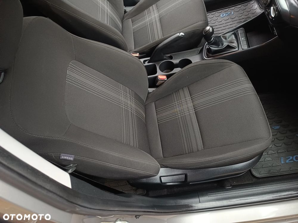 Hyundai i20 1.2 Classic Plus - 34