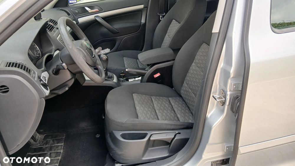Skoda Octavia 1.6 TDI Ambiente - 7