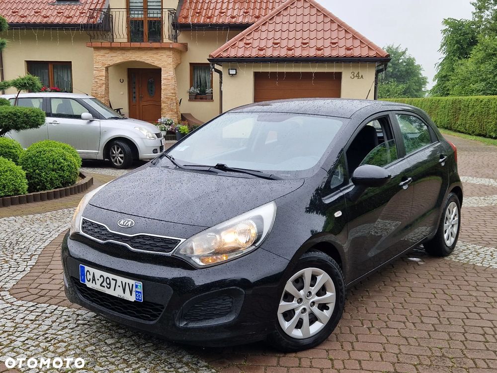 Kia Rio 1.2 Attract - 1