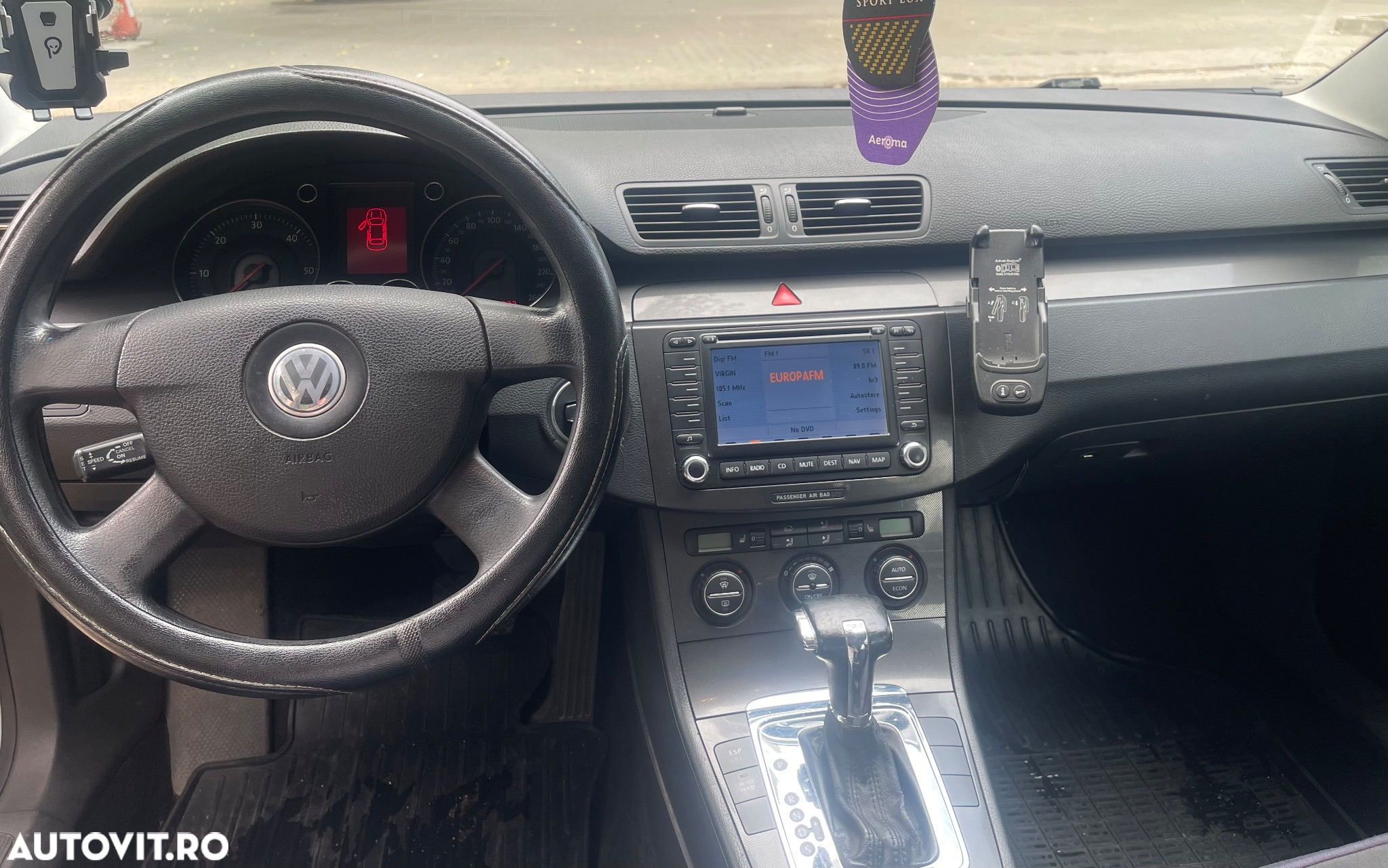 Volkswagen Passat Variant 2.0 TDI Highline DPF DSG - 8
