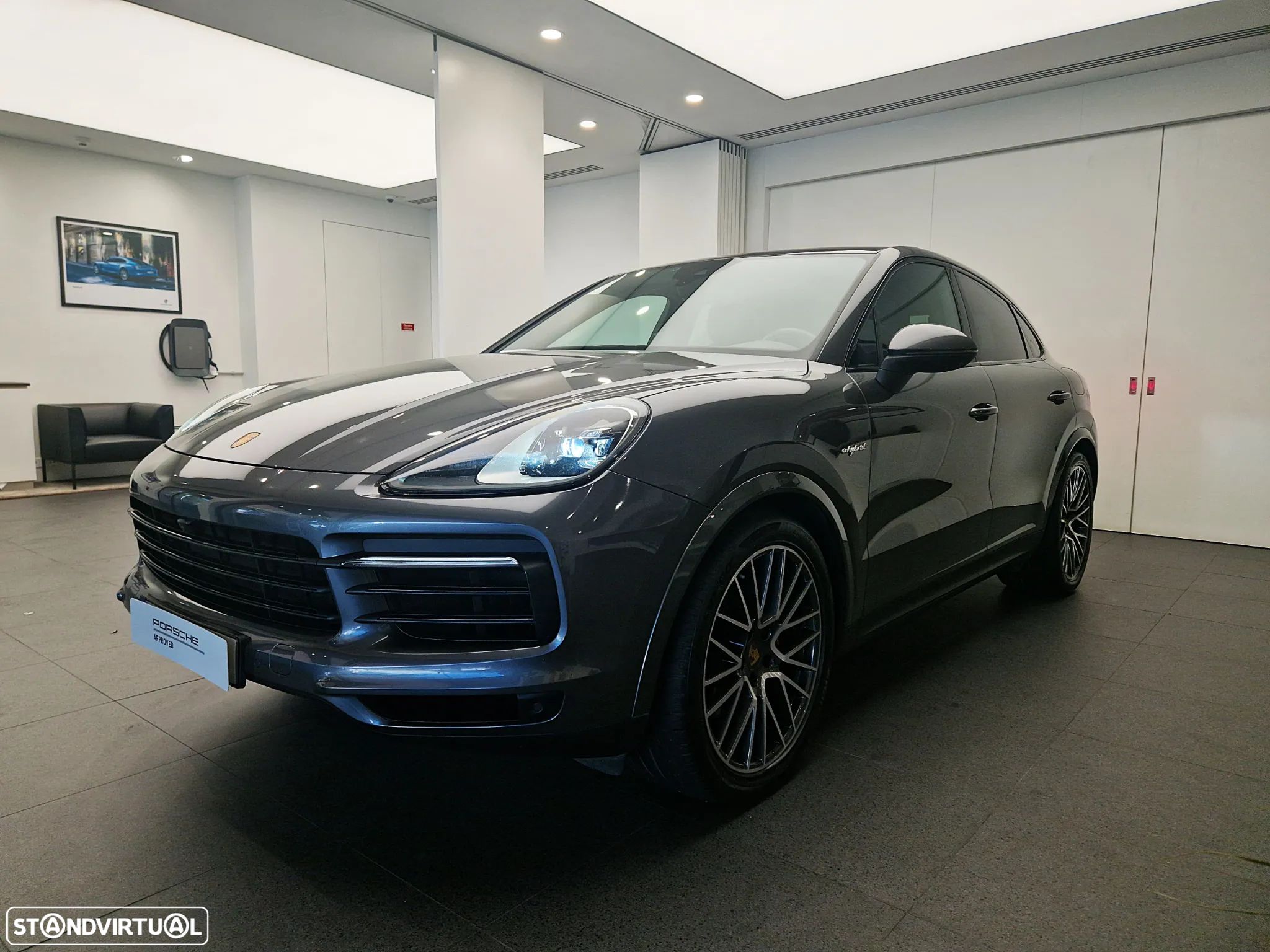 Porsche Cayenne Coupé E-Hybrid - 1