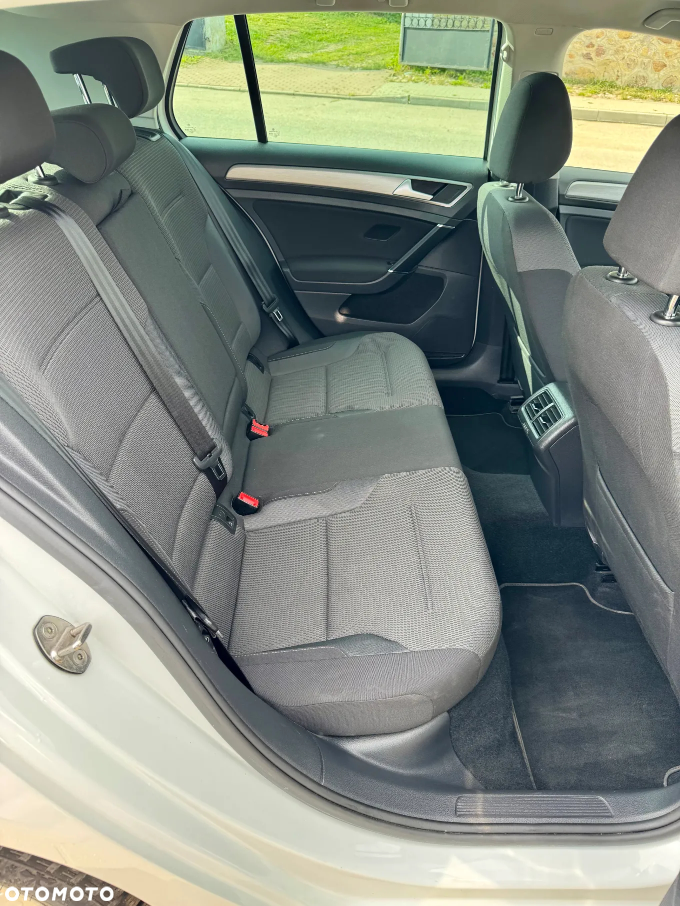 Volkswagen Golf 1.4 TSI (BlueMotion Technology) DSG Comfortline - 10