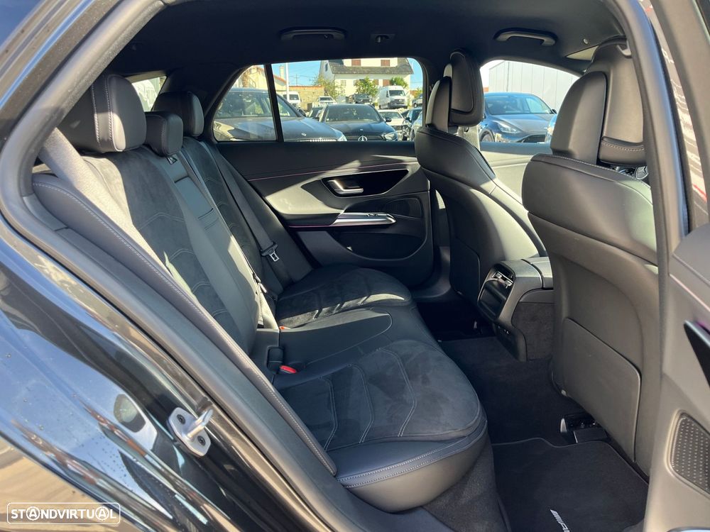 Mercedes-Benz E 300 de - 51