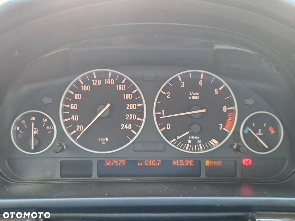 BMW Seria 5 - 9