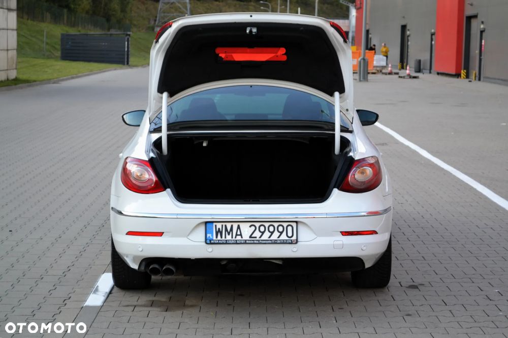 Volkswagen Passat CC 2.0 TDI DSG Exclusive - 31