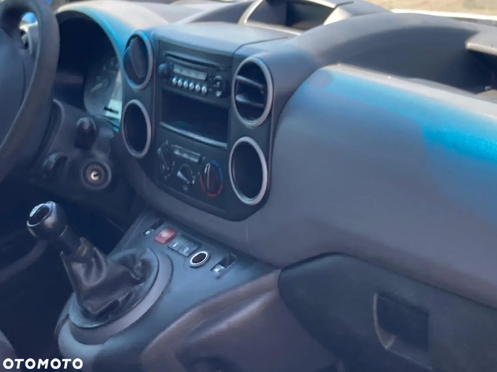Peugeot PARTNER - 6