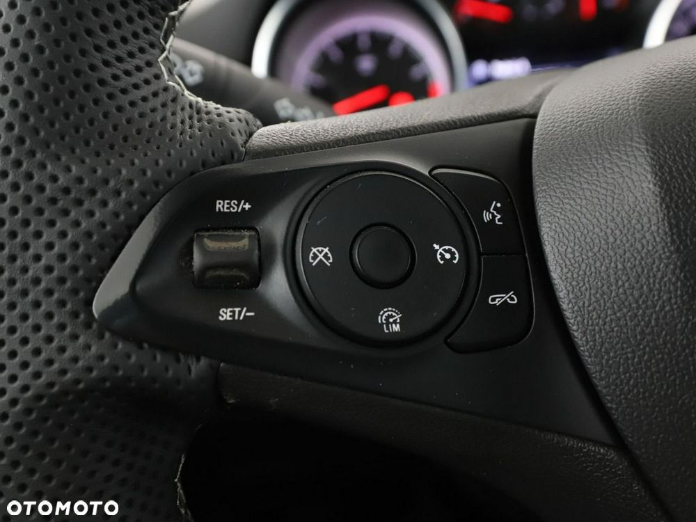 Opel Astra 1.4 Turbo ON - 31