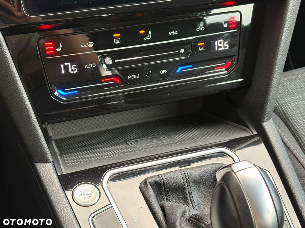 Volkswagen Passat 2.0 TDI BMT Comfortline DSG7 - 17