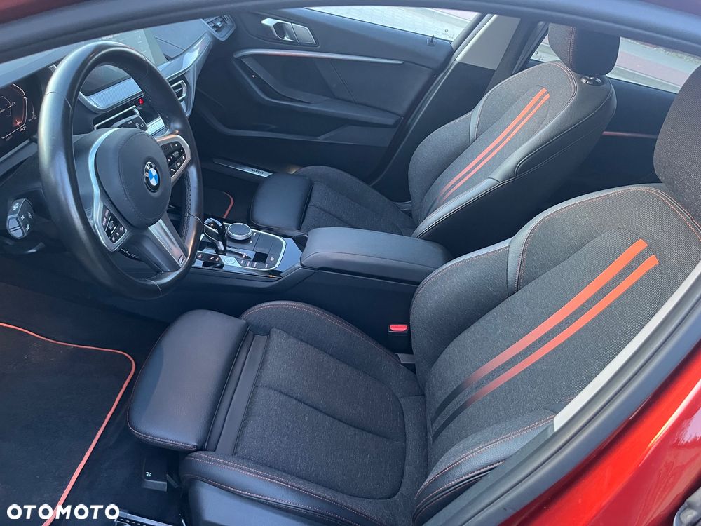 BMW Seria 1 118i Sport Line Shadow - 17