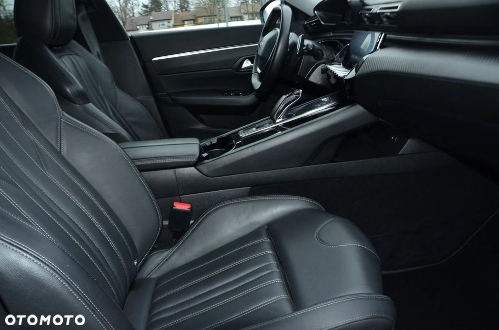 Peugeot 508 Hybrid 225 e-EAT8 Allure - 24