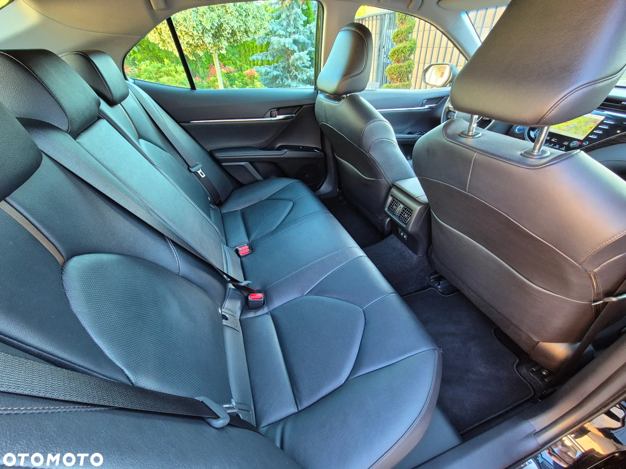 Toyota Camry 2.5 Hybrid Executive CVT - 7