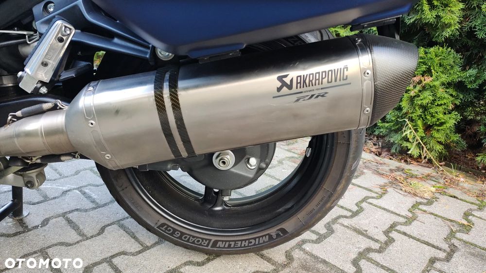 Yamaha FJR - 6