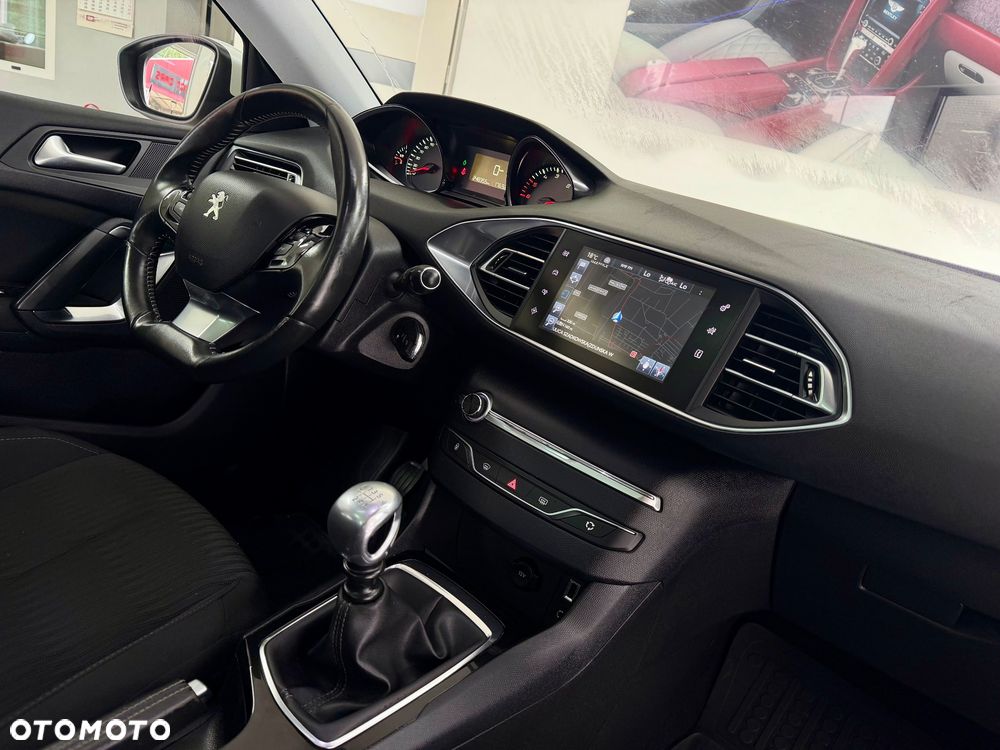 Peugeot 308 BlueHDi FAP 120 Stop&Start Style - 14