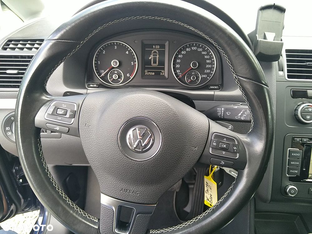 Volkswagen Touran 1.6 TDI DPF DSG Cup - 34