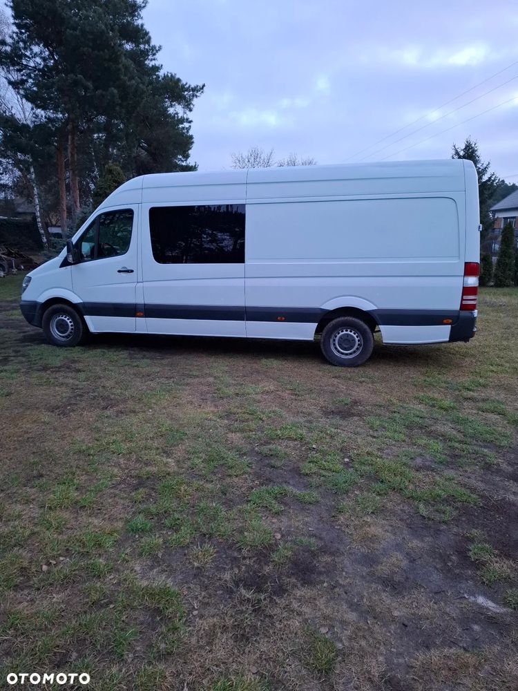 Mercedes-Benz Sprinter - 4