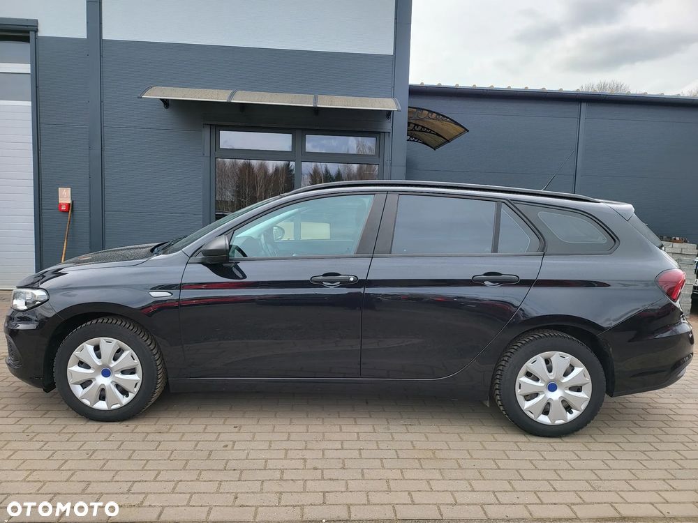 Fiat Tipo 1.4 16v Lounge EU6d - 25