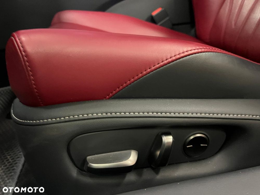 Lexus LC - 11