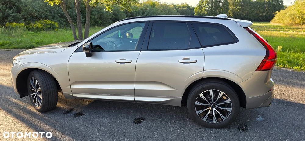 Volvo XC 60 B4 B Plus Dark - 12
