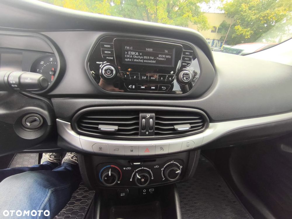 Fiat Tipo 1.4 16v Pop - 16