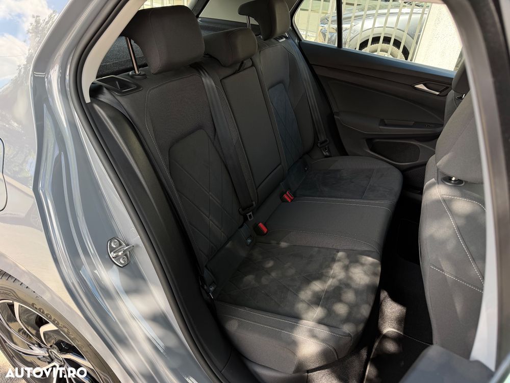 Volkswagen Golf 1.4 eHybrid OPF DSG Style - 16
