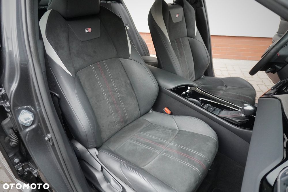 Toyota C-HR 2.0 GR Sport - 2