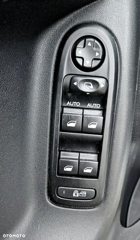 Citroën C3 1.6 HDi Exclusive - 31