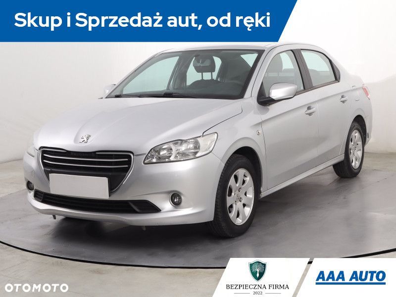 Peugeot 301 - 3