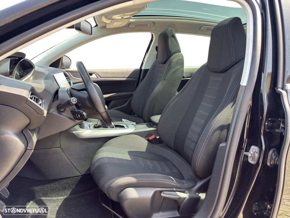 Peugeot 308 PureTech 130 Stop & Start Allure - 11