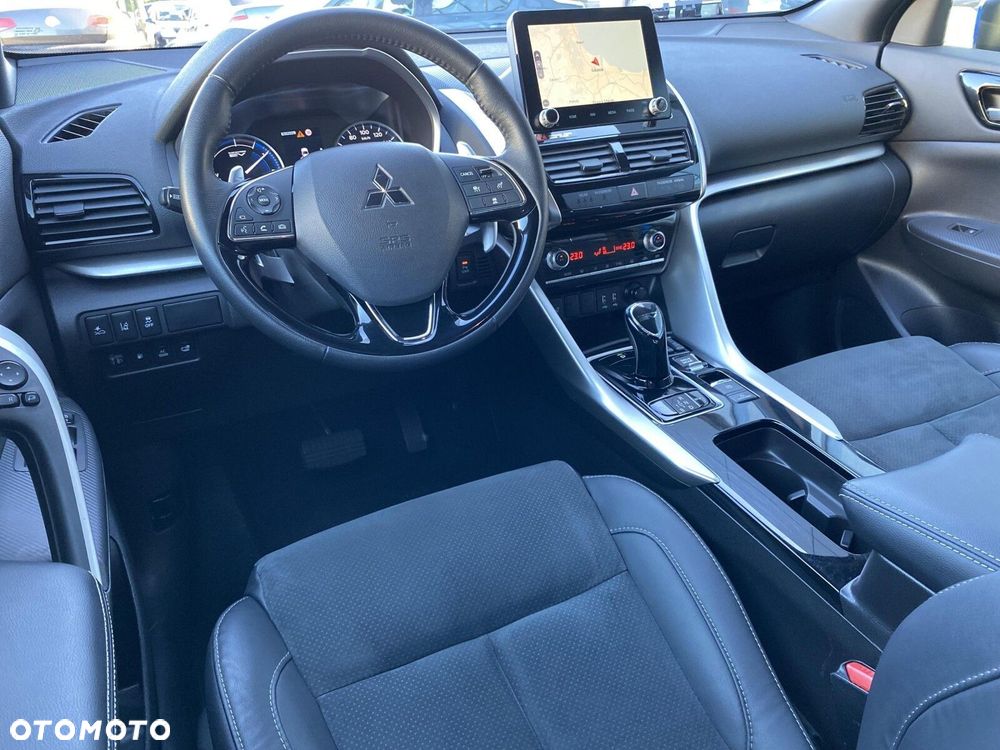 Mitsubishi Eclipse Cross - 15