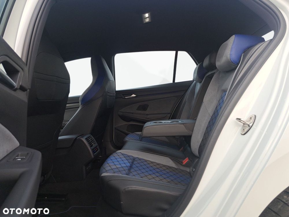 Volkswagen Golf 2.0 TSI 4Motion R DSG - 29