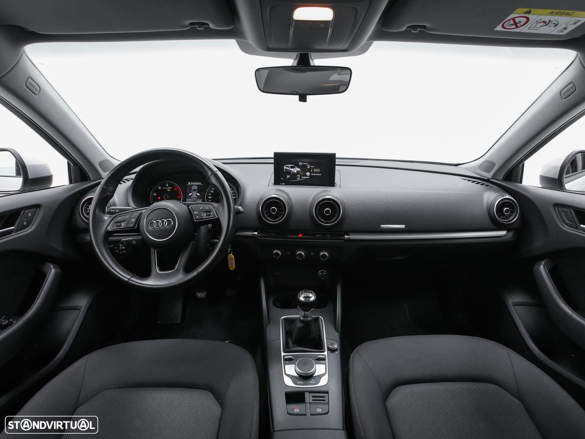 Audi A3 Sportback 2.0 TDI - 6