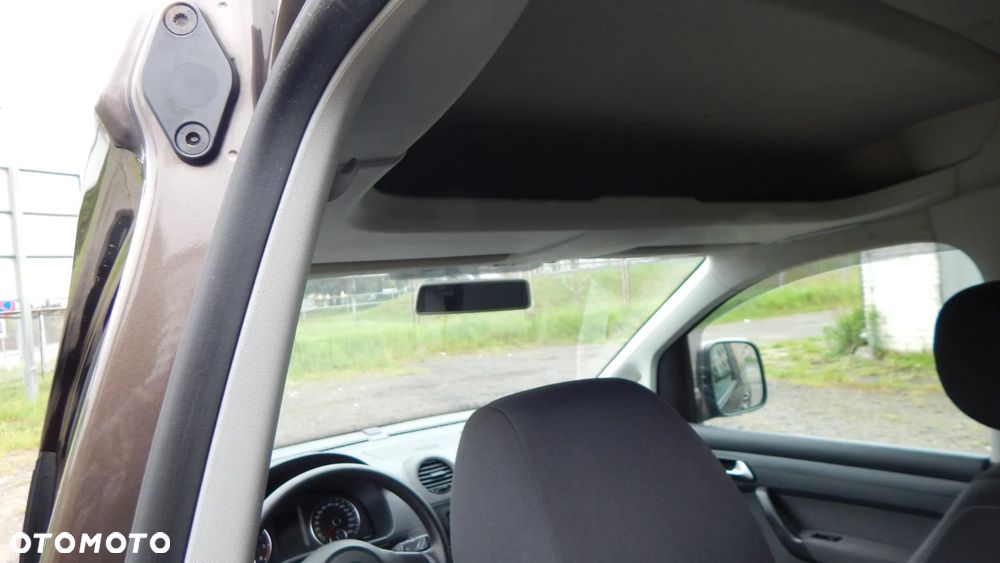 Volkswagen Caddy - 23