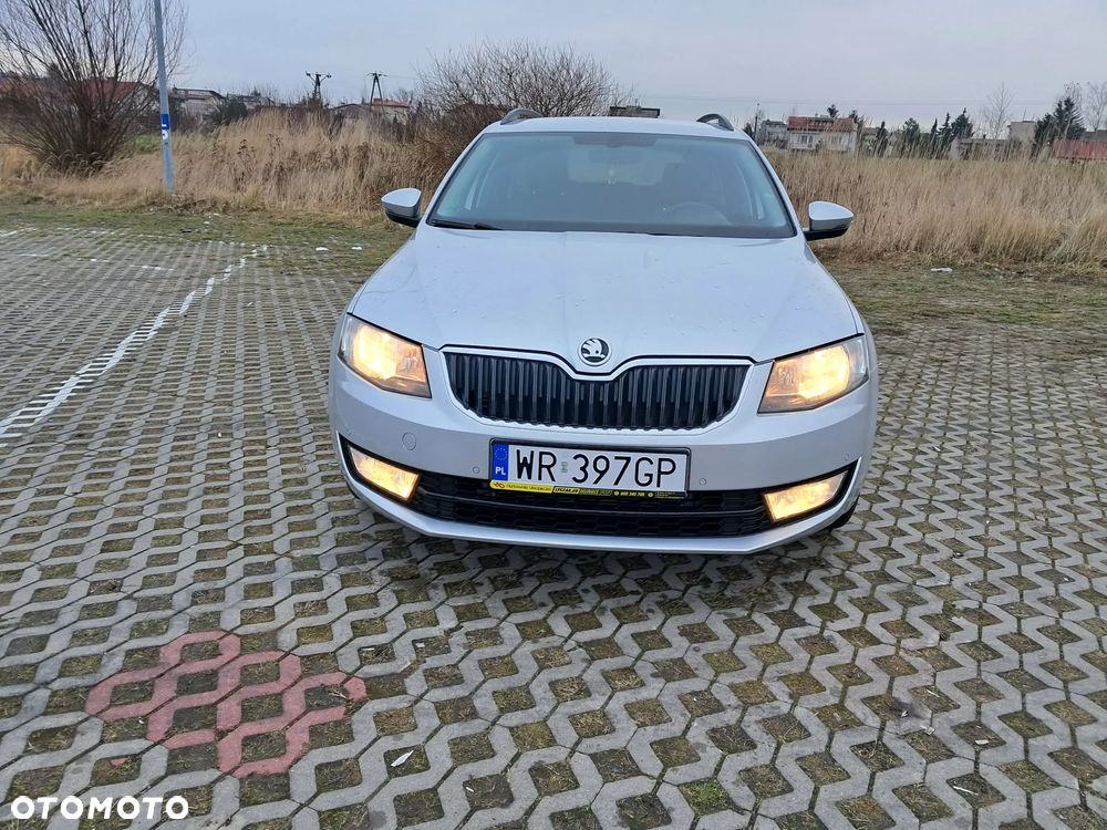Skoda Octavia 1.6 TDI (Green tec) 4x4 Ambition - 2