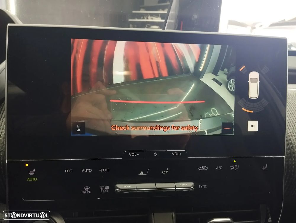 Toyota bZ4X 71,4 kWh Premium - 29