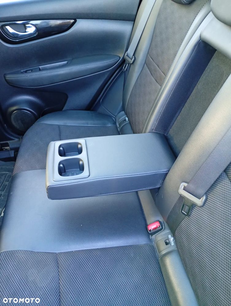 Nissan Qashqai 1.6 DIG-T Tekna - 11