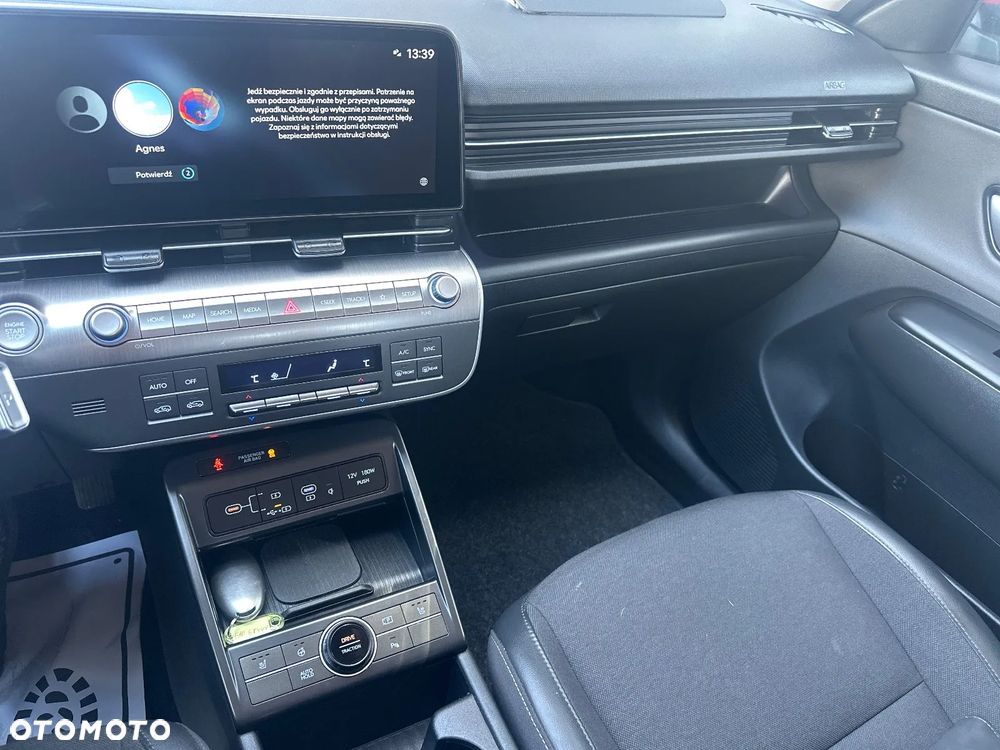 Hyundai Kona - 26