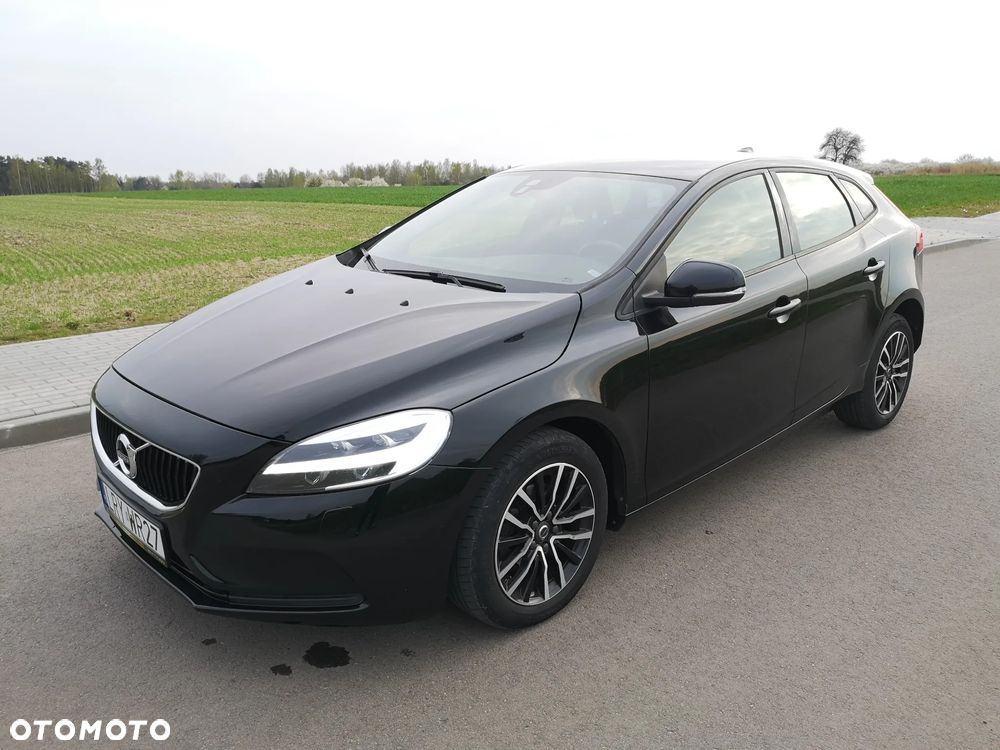 Volvo V40 D2 Momentum - 33