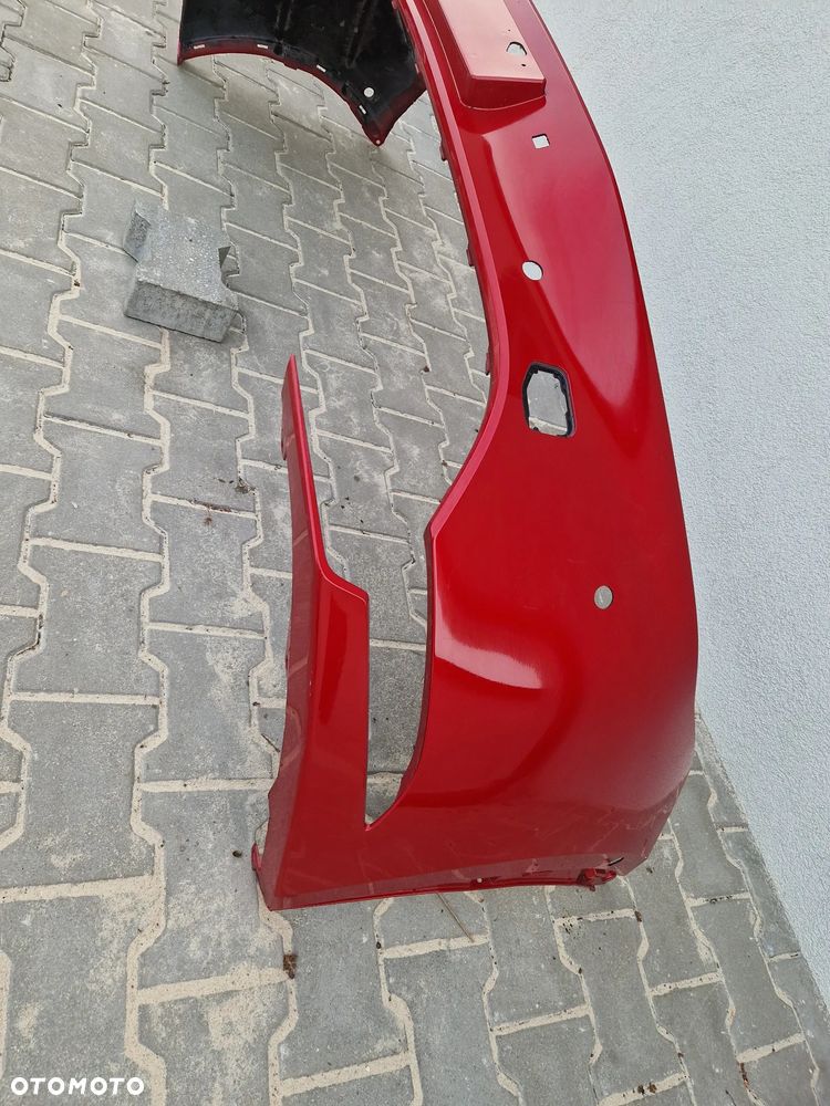 Zderzak Toyota Prius V 2023 - - 5
