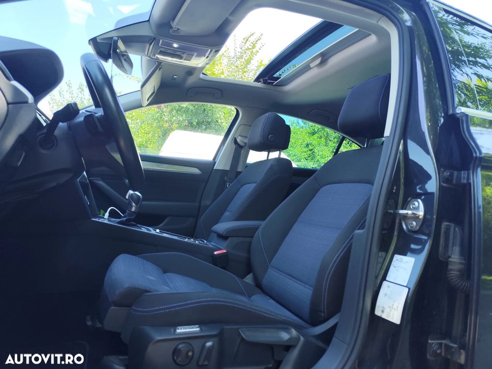 Volkswagen Passat - 17
