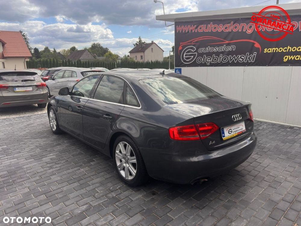 Audi A4 Limousine - 7