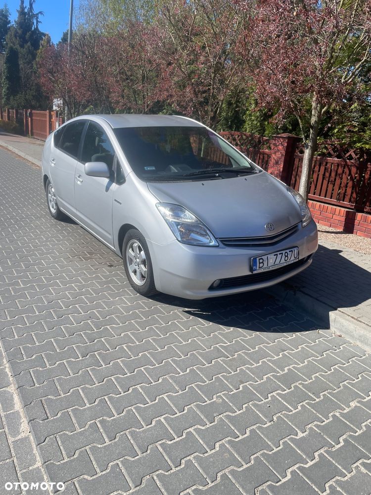 Toyota Prius 1.5 VVT-i Prestige - 2