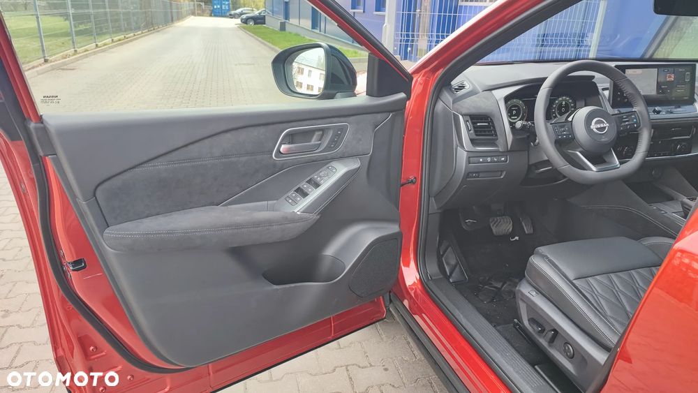 Nissan Qashqai 1.3 DIG-T MHEV Tekna+ Xtronic - 13