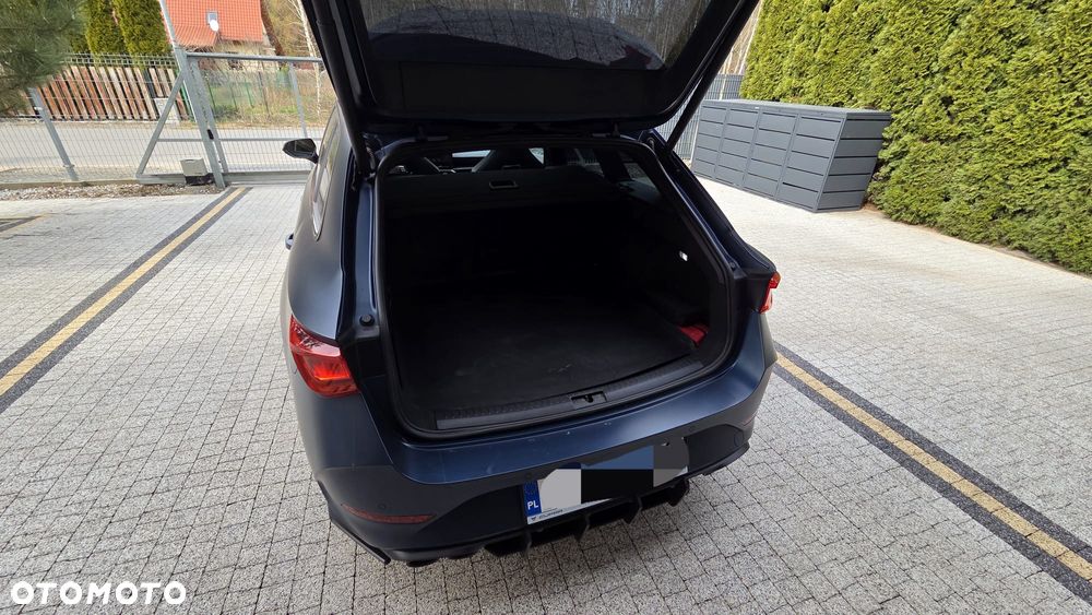 Cupra Leon Sportstourer 2.0 TSI 4Drive VZ DSG - 21