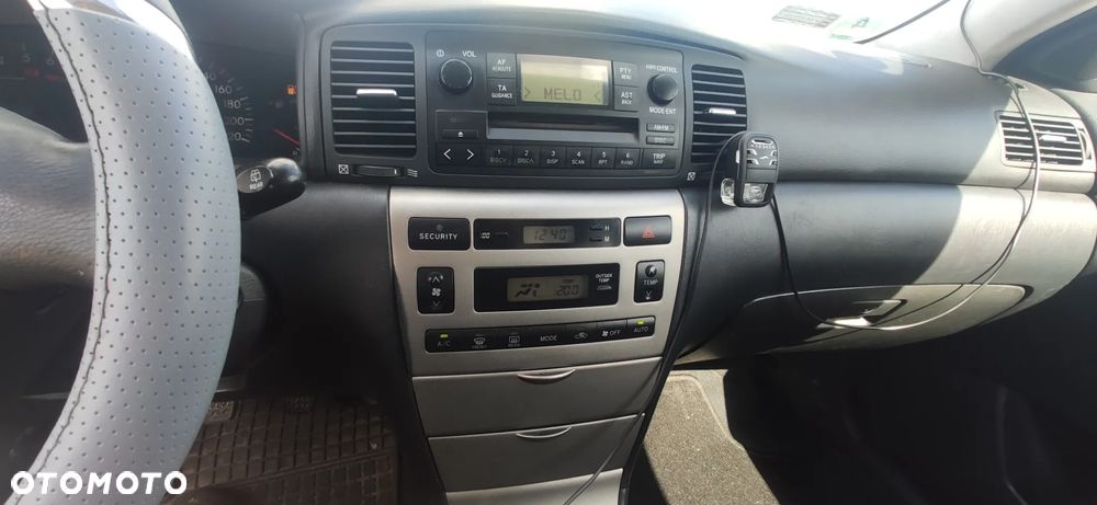Toyota Corolla - 7