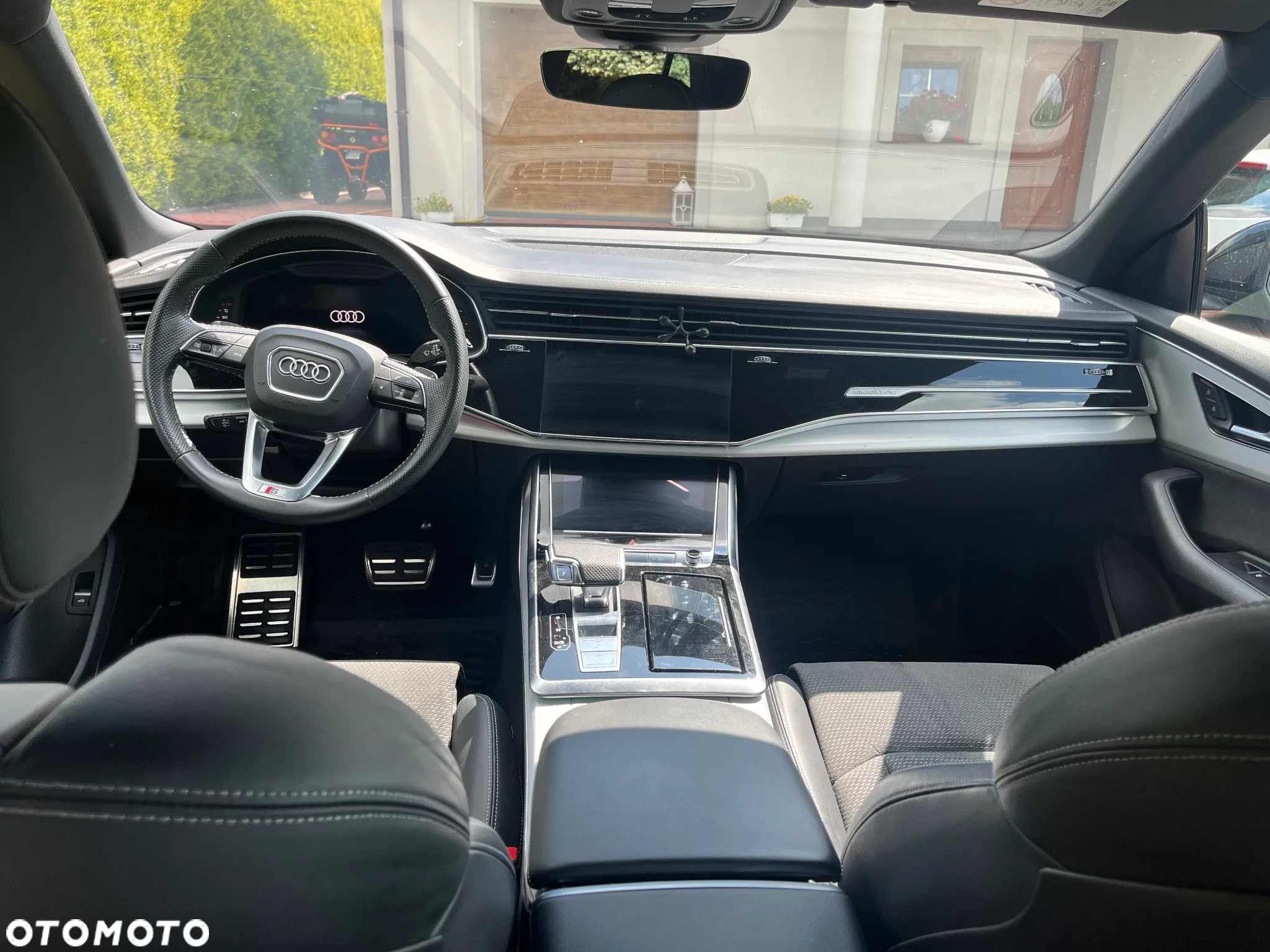 Audi SQ8 - 25